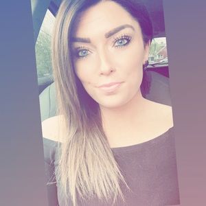 Meet your Posher, Maegan